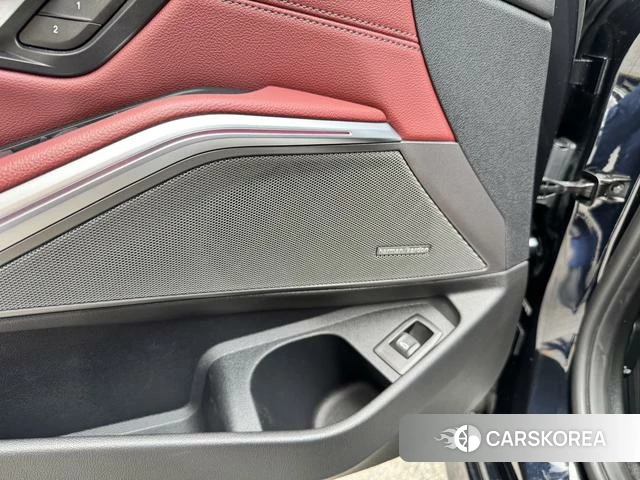 BMW 3 series 2024 Черный из Китая, фото 2