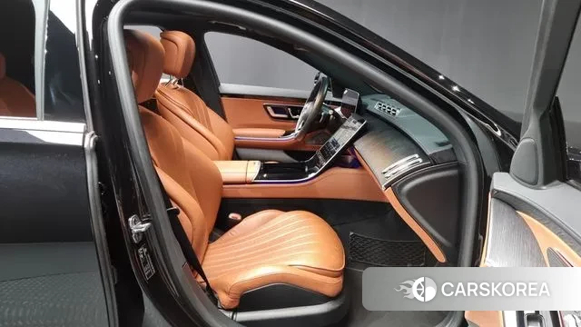 Mercedes-Benz S-Class W223 2022 Черный из Кореи, фото 2