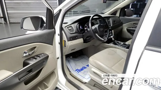 Kia The New Carnival 2019 Белый из Кореи, фото 2