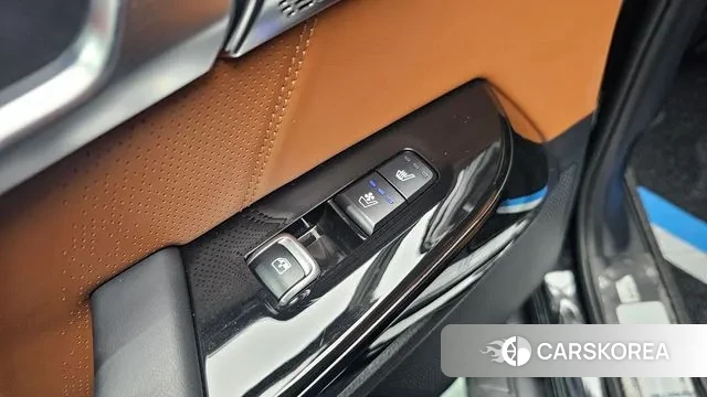 Kia Mohave Master 2023 Черный из Кореи, фото 2