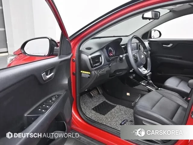 Kia Stonic 2018 Красный из Кореи, фото 2