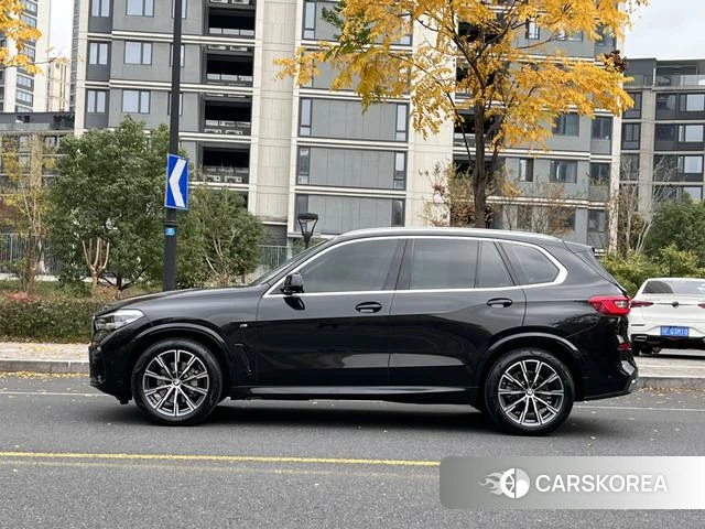 BMW X5 (imported) 2020 Черный из Китая, фото 2