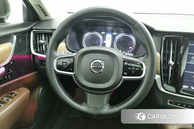 Volvo S90 2019 Коричневый из Китая, фото 2