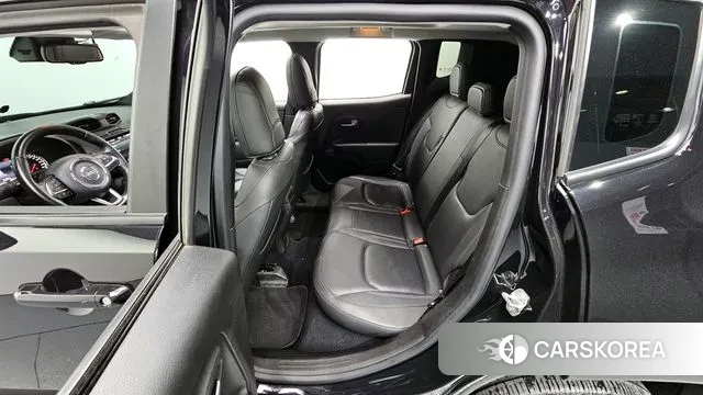 Jeep Renegade 2021 Черный из Кореи, фото 2