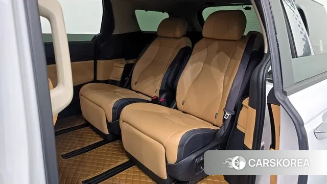 Kia Carnival 4th generation 2023 Белый из Кореи, фото 2