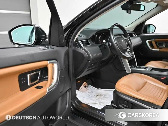 Land Rover Discovery Sports 2019 Черный из Кореи, фото 2