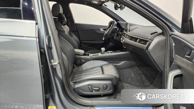 Audi A4 (B9) 2019 Серый из Кореи, фото 2