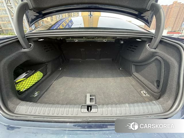Audi A7L 2024 Синий из Китая, фото 2