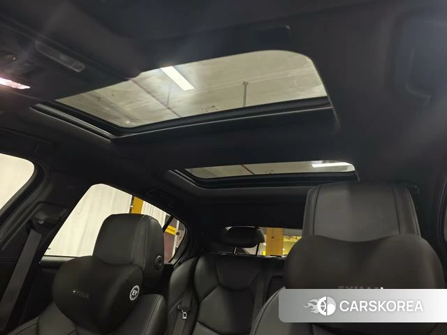 Cadillac CT5 2024 Черный из Китая, фото 2