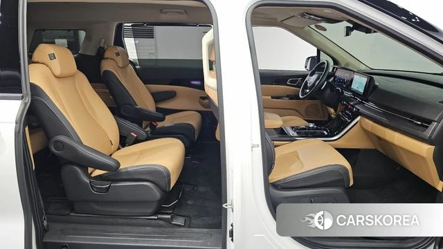 Kia Carnival 4th generation 2022 Белый из Кореи, фото 2