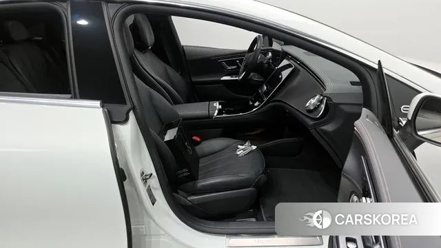 Mercedes-Benz EQE V295 2023 Белый из Кореи, фото 2