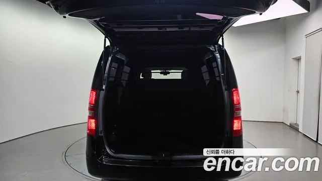 Hyundai The New Grand Starex 2020 Черный из Кореи, фото 2