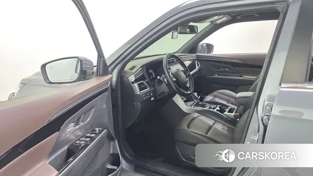 Ssangyong Beautiful Korando 2021 Серый из Кореи, фото 2