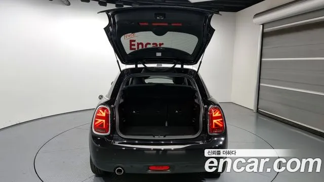 Mini Cooper 2020 Черный из Кореи, фото 2