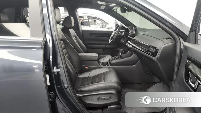 Honda CR-V 6th generation 2024 Серый из Кореи, фото 2