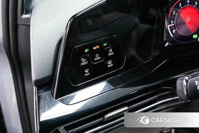 Volkswagen Golf 2022 Серебристо-серый из Китая, фото 2