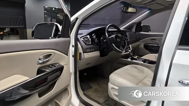 Kia All New Carnival 2018 Белый из Кореи, фото 2