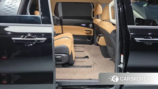 Kia Carnival 4th generation 2022 Черный из Кореи, фото 2