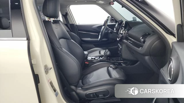 Mini Cooper D Clubman 2019 Жемчужный цвет из Кореи, фото 2