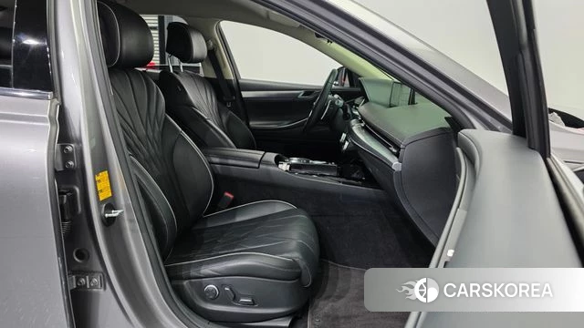 Genesis G80 (RG3) 2020 Серебряный из Кореи, фото 2