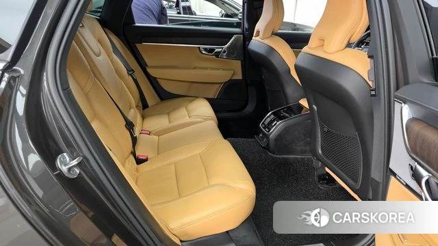 Volvo S90 2022 Серый из Кореи, фото 2