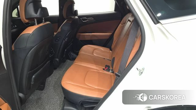 Kia Sportage 5th Generation 2022 Белый из Кореи, фото 2