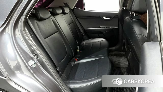 Kia Stonic 2019 Серый из Кореи, фото 2