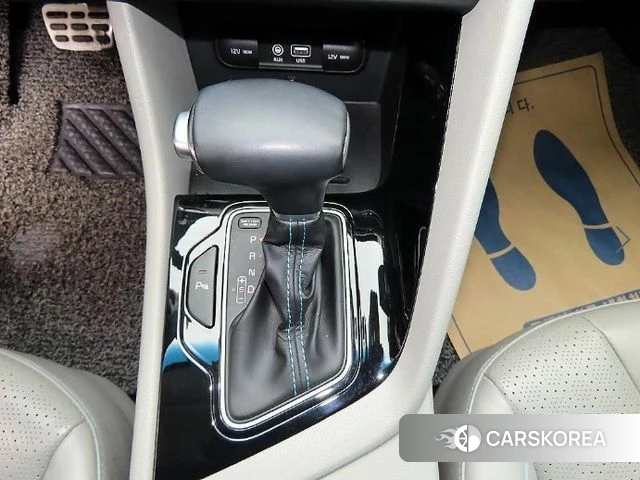 Kia Niro 2018 Белый из Кореи, фото 2