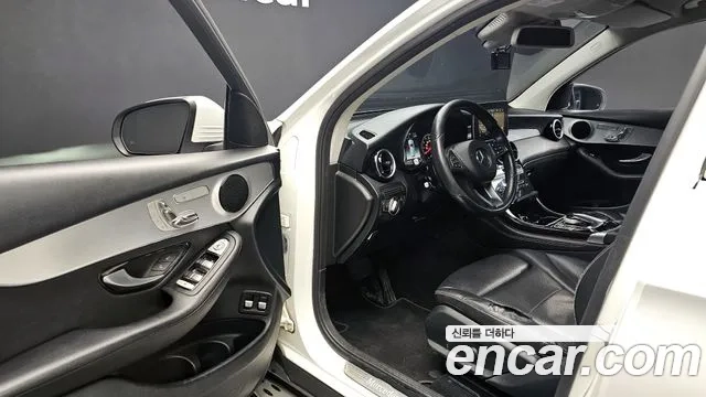 Mercedes-Benz GLC-Class X253 2018 Белый из Кореи, фото 2