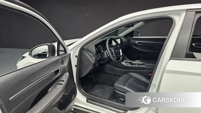 Hyundai Sonata (DN8) 2021 Белый из Кореи, фото 2