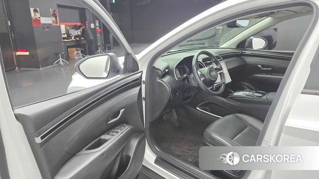 Hyundai Tucson (NX4) 2022 Белый из Кореи, фото 2