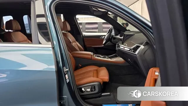 BMW X7 (G07) 2023 Синий нефрит из Кореи, фото 2