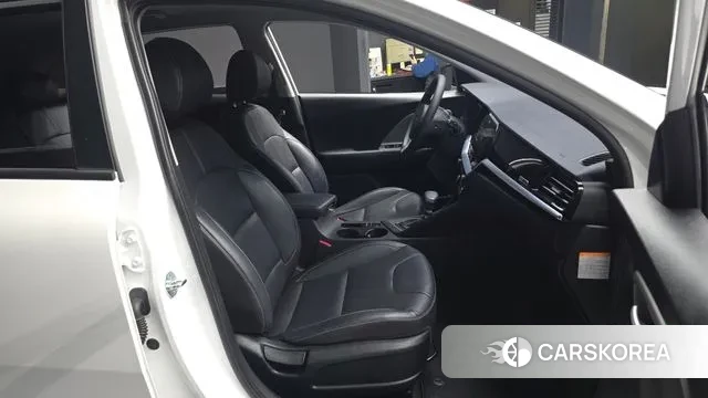 Kia The New Niro 2021 Белый из Кореи, фото 2