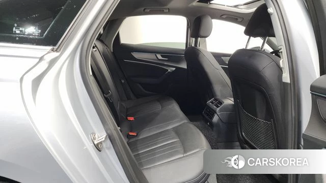 Audi A6 (C8) 2021 Серебряный из Кореи, фото 2