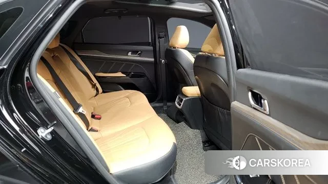 Kia K5 Hybrid 3rd Generation 2023 Черный из Кореи, фото 2