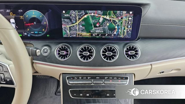 Mercedes-Benz CLS-Class C257 2022 Белый из Кореи, фото 2