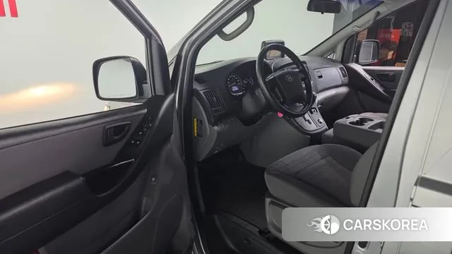 Hyundai The New Grand Starex 2019 Серебряный из Кореи, фото 2