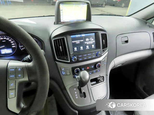 Hyundai The New Grand Starex 2020 Серебристо-серый из Кореи, фото 2