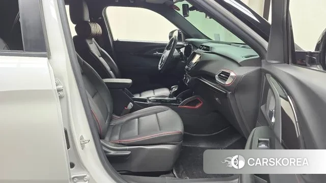 Chevrolet (GM Daewoo) Trailblazer 2022 Белый из Кореи, фото 2