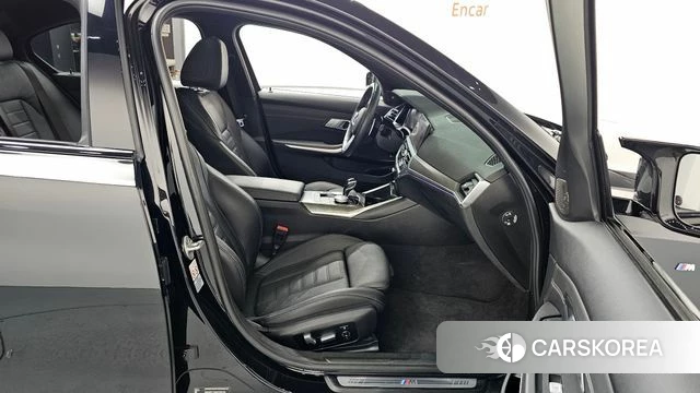 BMW 3 Series (G20) 2021 Черный из Кореи, фото 2