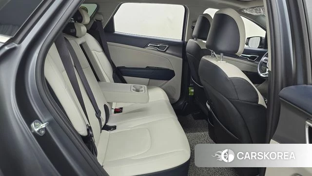 Kia Sportage 5th Generation Hybrid 2021 Серый из Кореи, фото 2