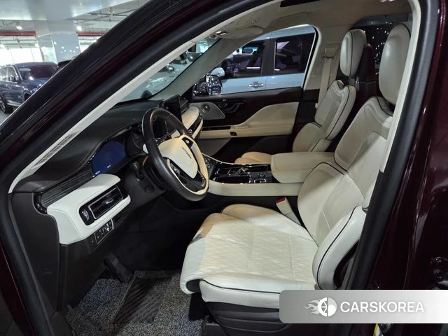 Lincoln Aviator 2nd generation 2021 Красный из Кореи, фото 2