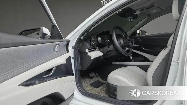 Hyundai Avante (CN7) 2022 Белый из Кореи, фото 2