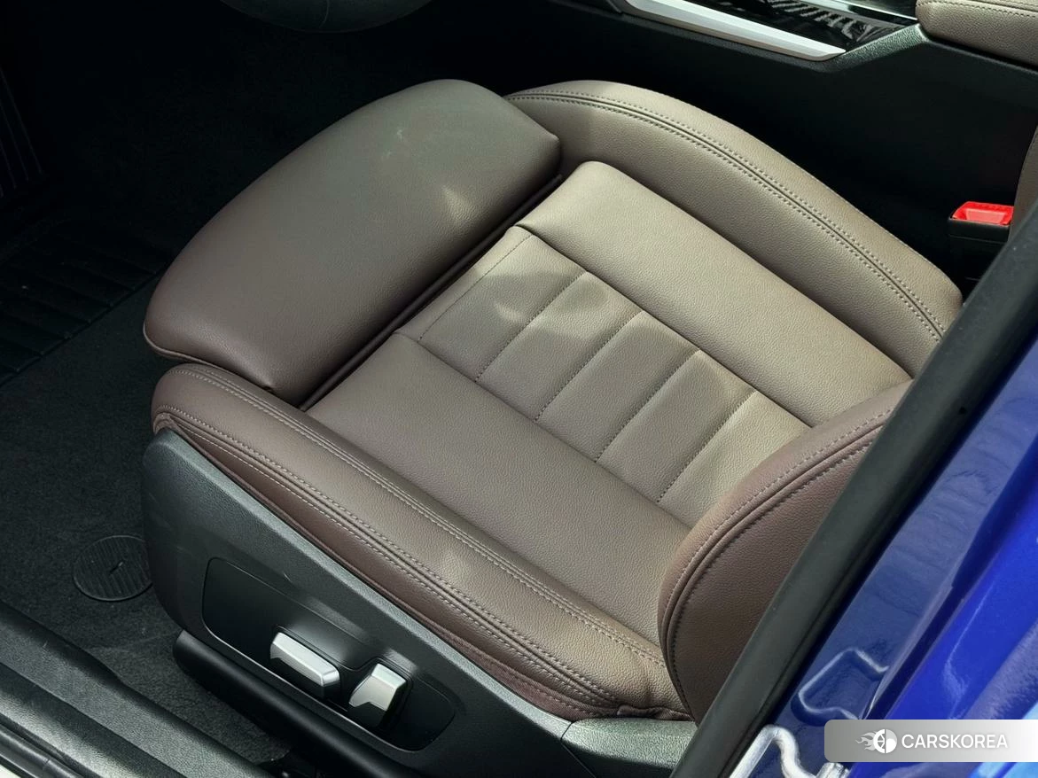 BMW 3 series 2019 Синий из Китая, фото 2