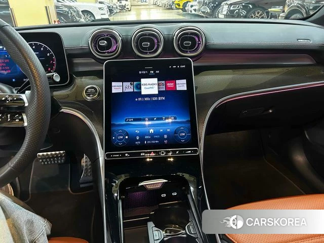 Mercedes-Benz C-Class W206 2025 Белый из Кореи, фото 2