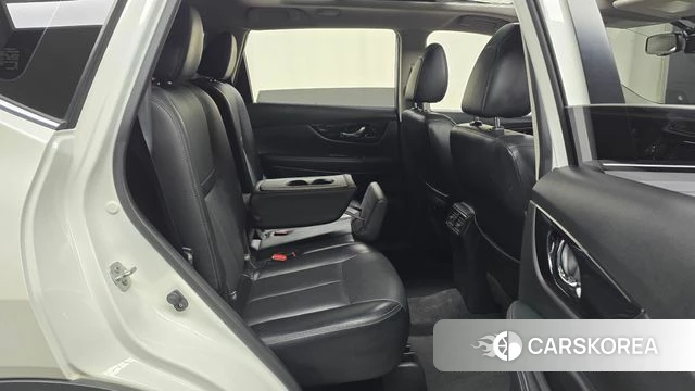 Nissan X Trail 2018 Белый из Кореи, фото 2