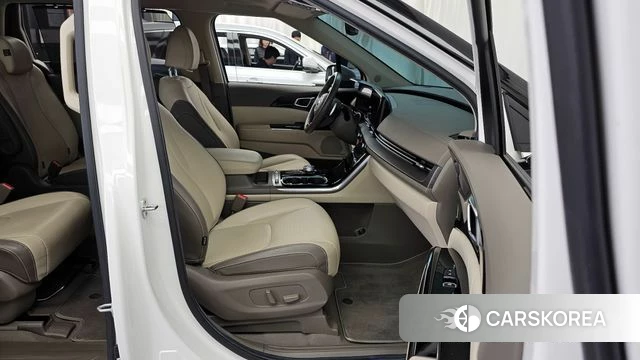 Kia Carnival 4th generation 2020 Белый из Кореи, фото 2
