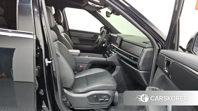 Hyundai Santa Fe (MX5) 2023 Черный из Кореи, фото 2