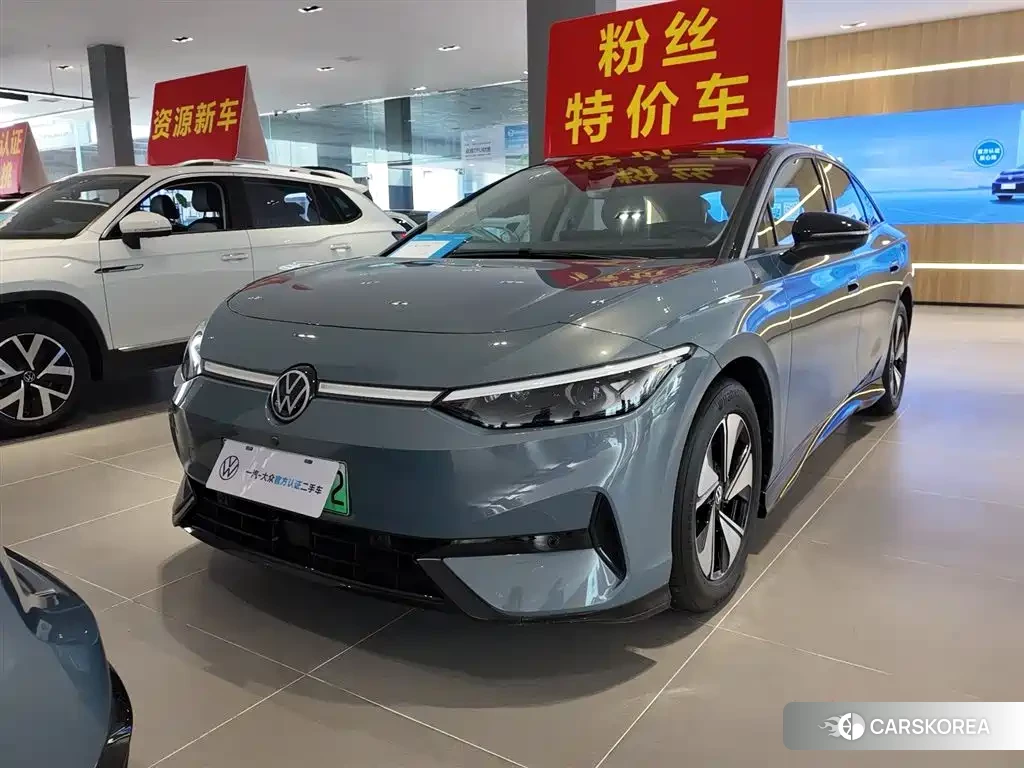 Volkswagen ID.7 VIZZION 2024 Silver/gray из Китая, фото 2