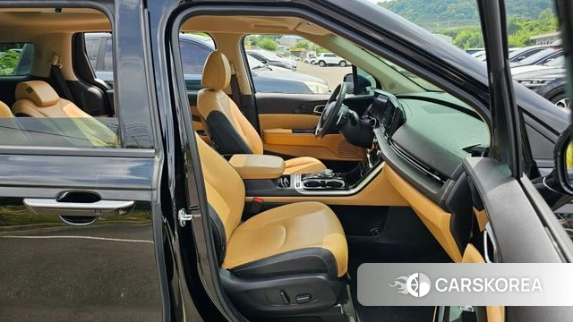 Kia Carnival 4th generation 2023 Черный из Кореи, фото 2